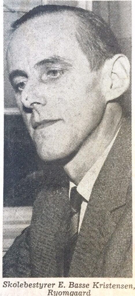 Skolebestyrer E. Basse Kristensen