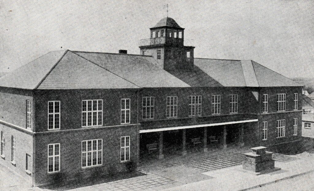 Ryomgaard Realskole anno 1913